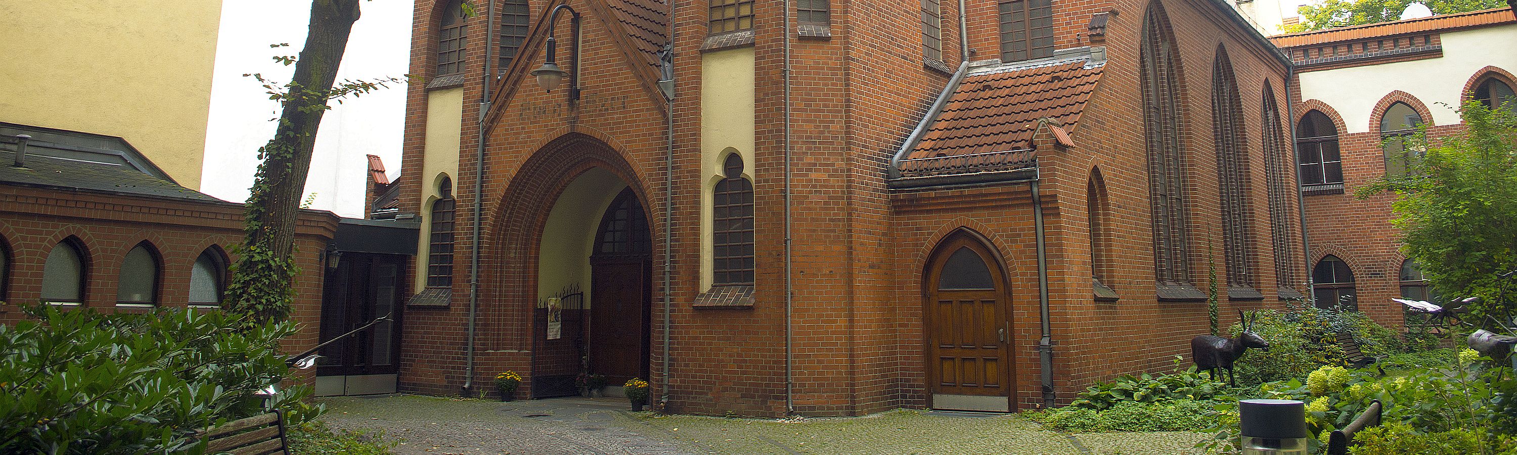 Friedenskirche Außenansicht