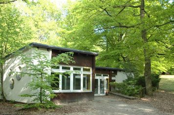 Foto: https://www.gruppenhaus-jugendzeltplatz.de/kinderwald-tegler-forst/